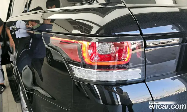 Land Rover Range Rover Sport 2017 5.0 автомат (гидро), миниатюра 9 Land Rover Range Rover Sport 2017 5.0 автомат (гидро), миниатюра 9