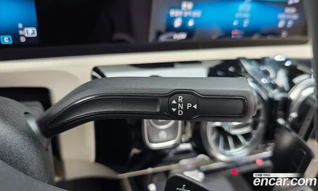 Mercedes-Benz A-Class 2020 2.0 автомат (гидро), миниатюра 11