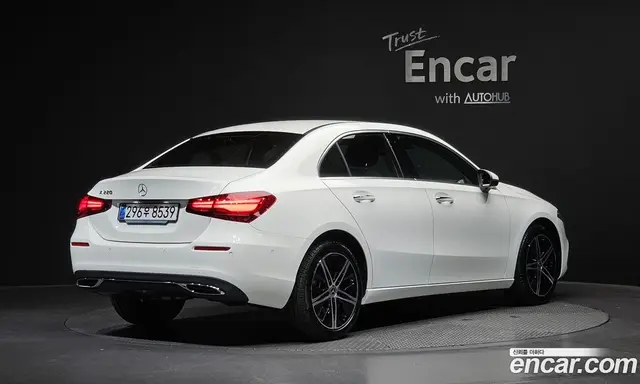 Mercedes-Benz A-Class, 2025, 2 432 км