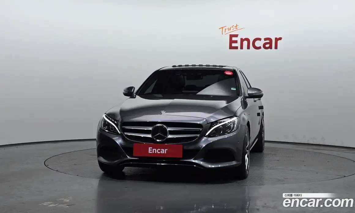 Mercedes-Benz C-Class 2018 2.0 автомат (гидро), фото 3