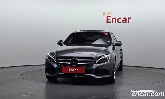 Mercedes-Benz C-Class 2018 2.0 автомат (гидро), миниатюра 3