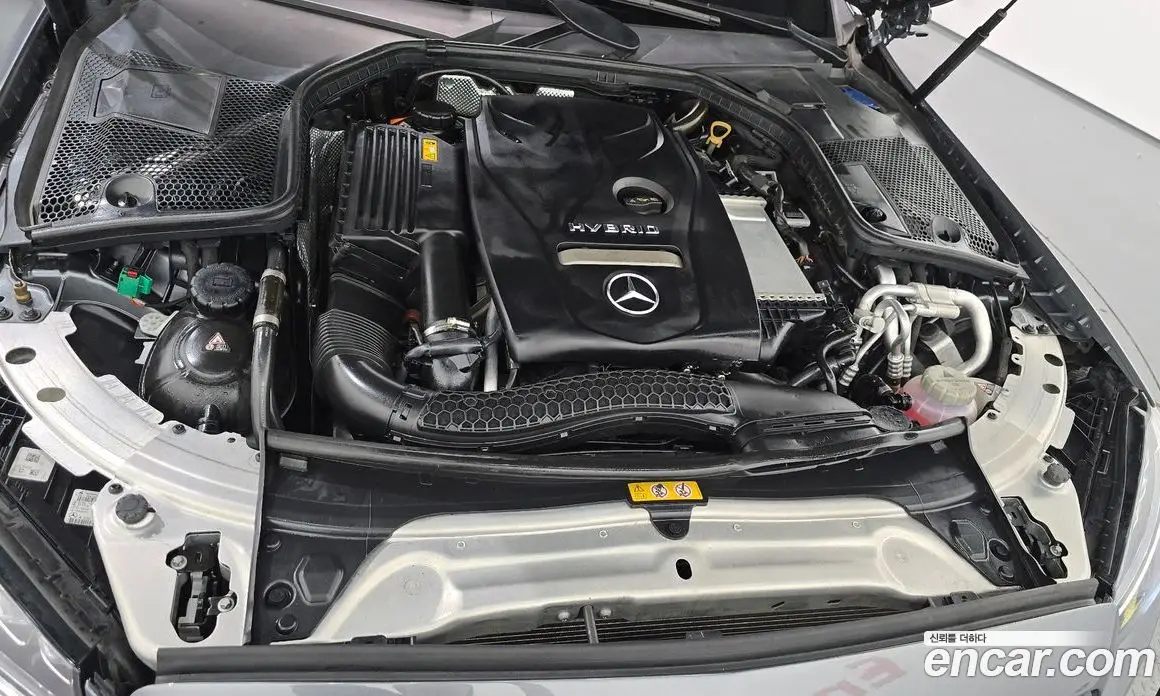 Mercedes-Benz C-Class 2018 2.0 автомат (гидро), фото 6