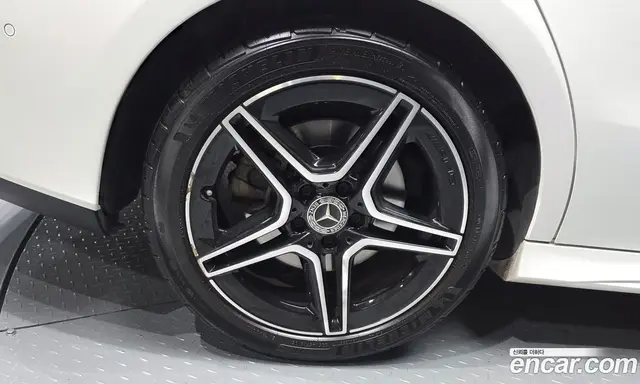 Mercedes-Benz CLA-Class 2021 2.0 автомат (гидро), миниатюра 5