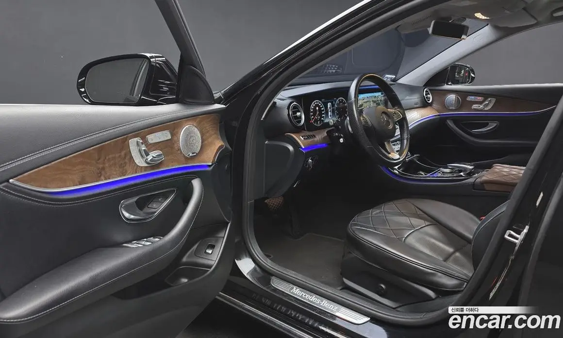 Mercedes-Benz E-Class 2017 2.0 автомат (гидро), фото 13