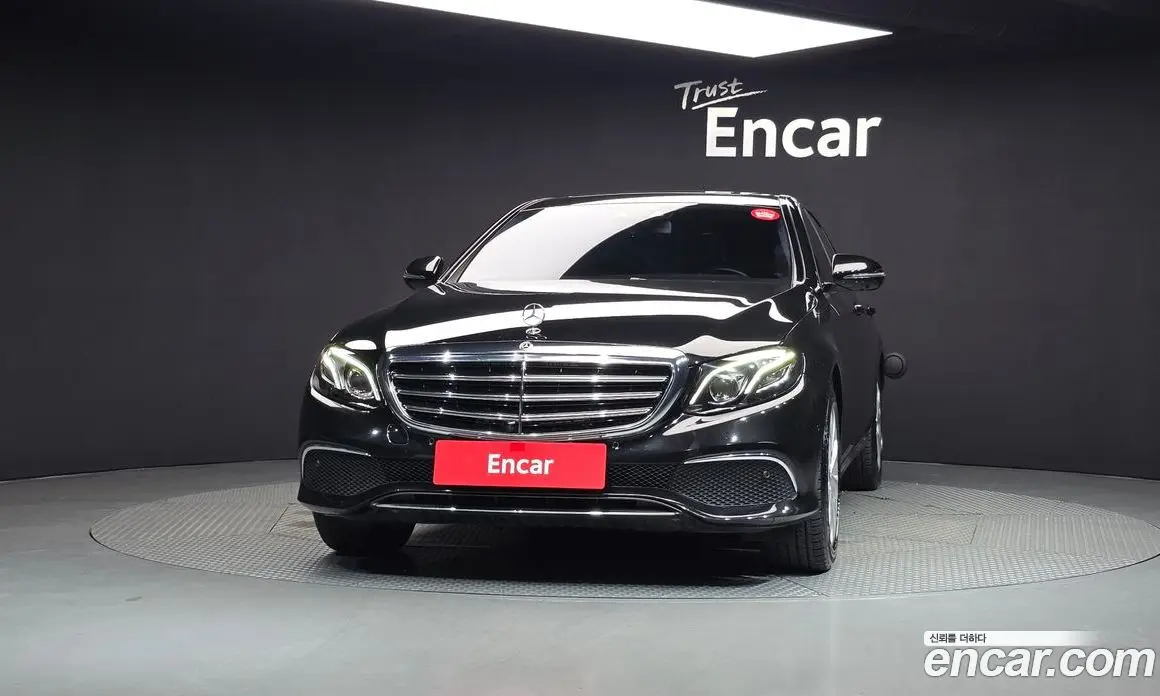 Mercedes-Benz E-Class 2017 2.0 автомат (гидро), фото 3
