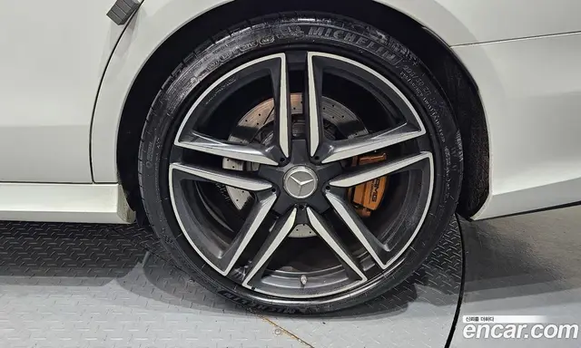 Mercedes-Benz E-Class 2018 4.0 автомат (гидро), миниатюра 7