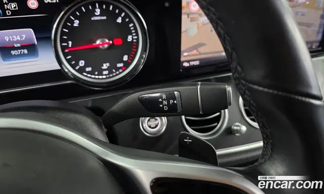 Mercedes-Benz E-Class 2019 1.9 автомат (гидро), миниатюра 12