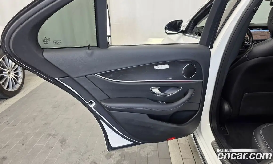 Mercedes-Benz E-Class 2019 1.9 автомат (гидро), фото 15 Mercedes-Benz E-Class 2019 1.9 автомат (гидро), фото 15