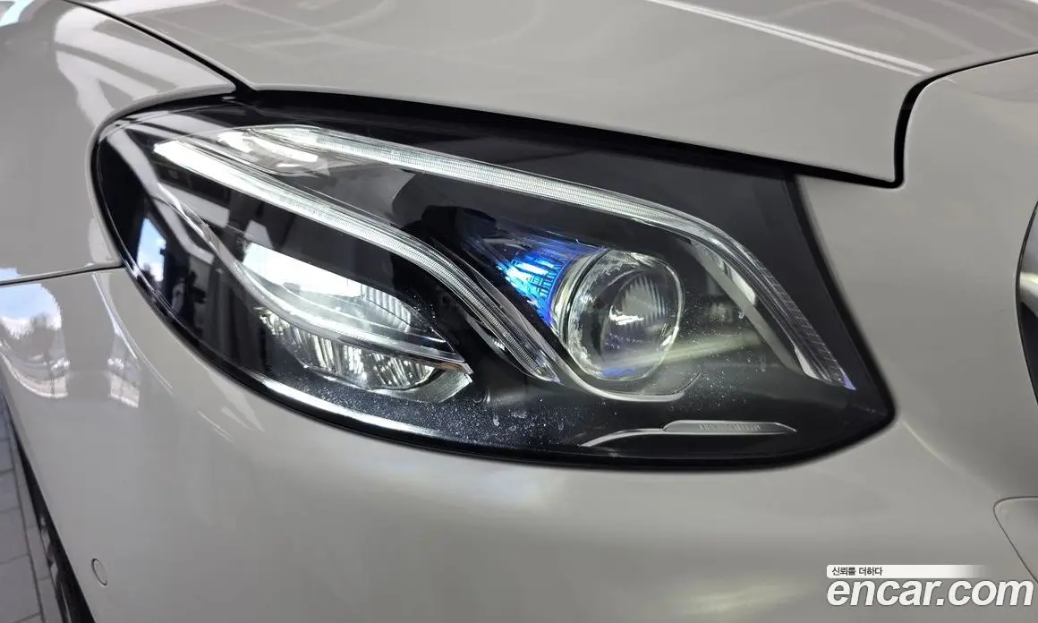 Mercedes-Benz E-Class 2019 1.9 автомат (гидро), фото 8 Mercedes-Benz E-Class 2019 1.9 автомат (гидро), фото 8