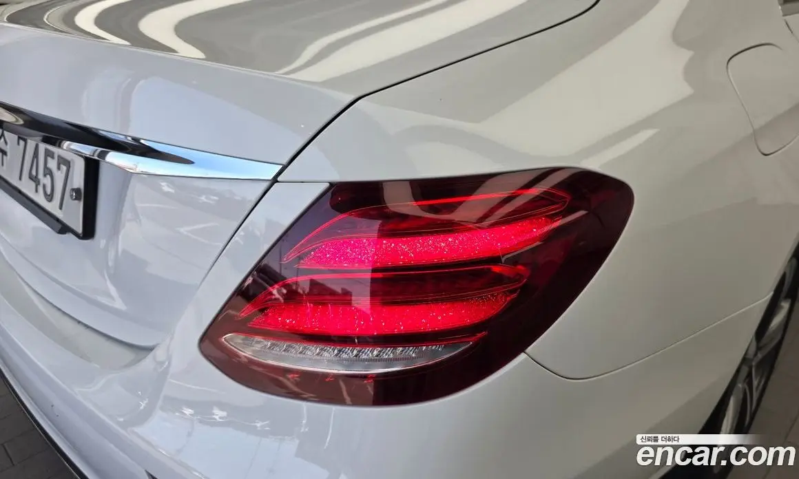Mercedes-Benz E-Class 2019 1.9 автомат (гидро), фото 9 Mercedes-Benz E-Class 2019 1.9 автомат (гидро), фото 9