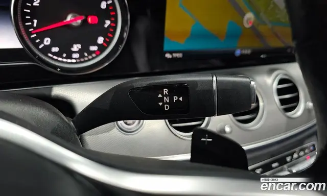 Mercedes-Benz E-Class 2020 2.0 автомат (гидро), миниатюра 11