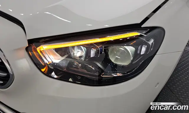 Mercedes-Benz E-Class 2021 2.0 автомат (гидро), миниатюра 8