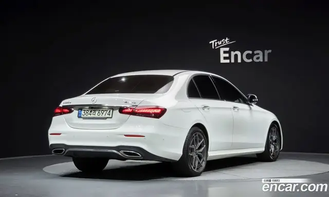 Mercedes-Benz E-Class 2021 1.9 автомат (гидро), миниатюра 2
