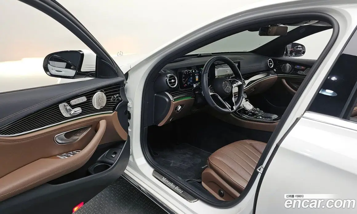 Mercedes-Benz E-Class 2022 3.0 автомат (гидро), фото 12 Mercedes-Benz E-Class 2022 3.0 автомат (гидро), фото 12