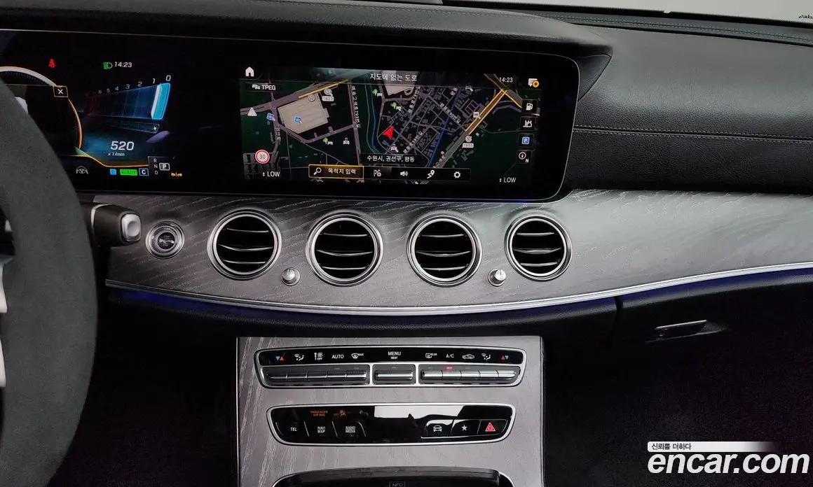 Mercedes-Benz E-Class 2022 3.0 автомат (гидро), фото 19