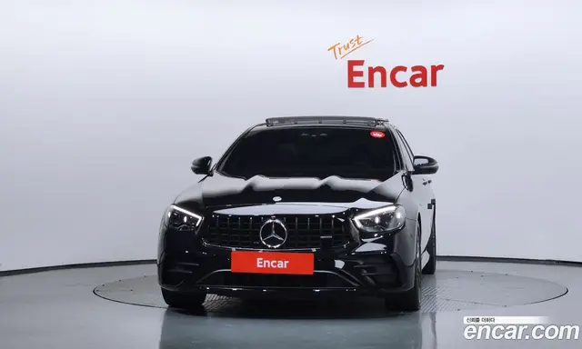 Mercedes-Benz E-Class 2022 3.0 автомат (гидро), миниатюра 3