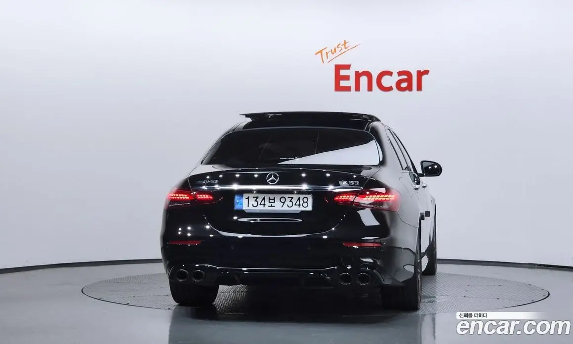 Mercedes-Benz E-Class 2022 3.0 автомат (гидро), фото 4