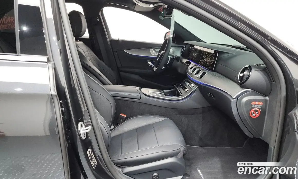 Mercedes-Benz E-Class 2023 2.0 автомат (гидро), фото 15