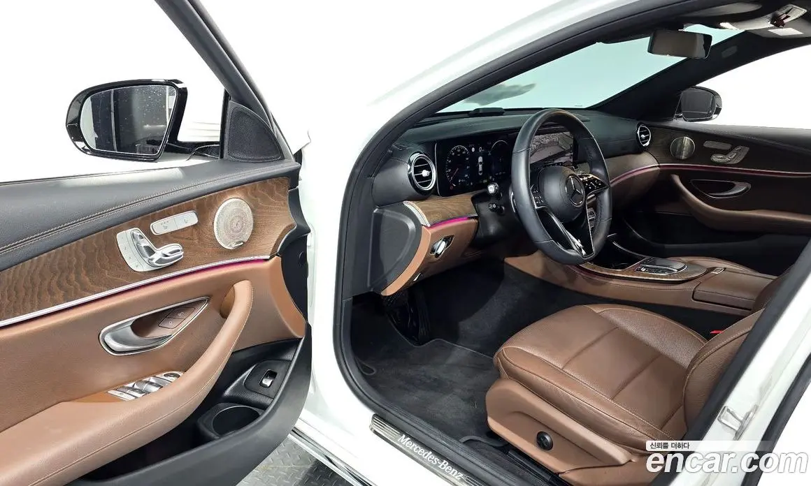 Mercedes-Benz E-Class 2023 1.9 автомат (гидро), фото 13