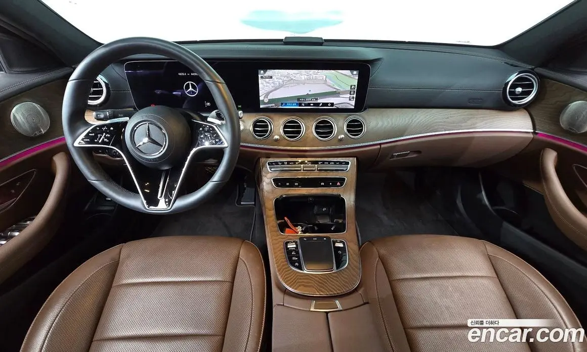 Mercedes-Benz E-Class 2023 1.9 автомат (гидро), фото 10