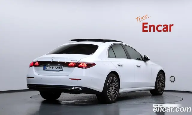 Mercedes-Benz E-Class, 2024, 12 514 км