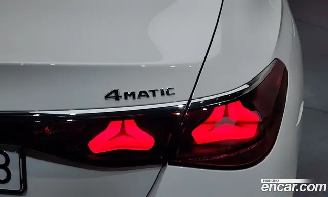 Mercedes-Benz E-Class 2024 3.0 автомат (гидро), миниатюра 8 Mercedes-Benz E-Class 2024 3.0 автомат (гидро), миниатюра 8