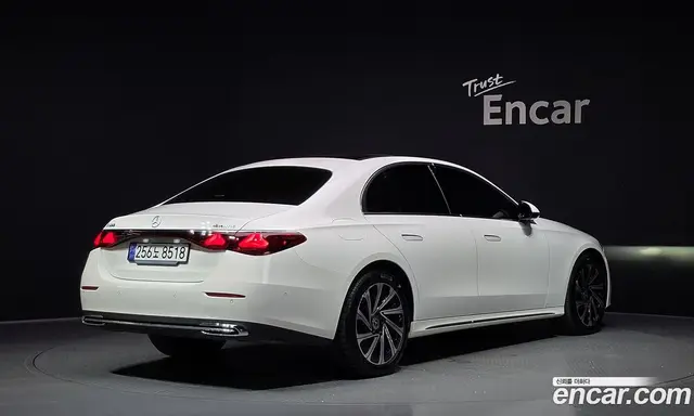 Mercedes-Benz E-Class 2024 2.0 автомат (гидро), миниатюра 2 Mercedes-Benz E-Class 2024 2.0 автомат (гидро), миниатюра 2