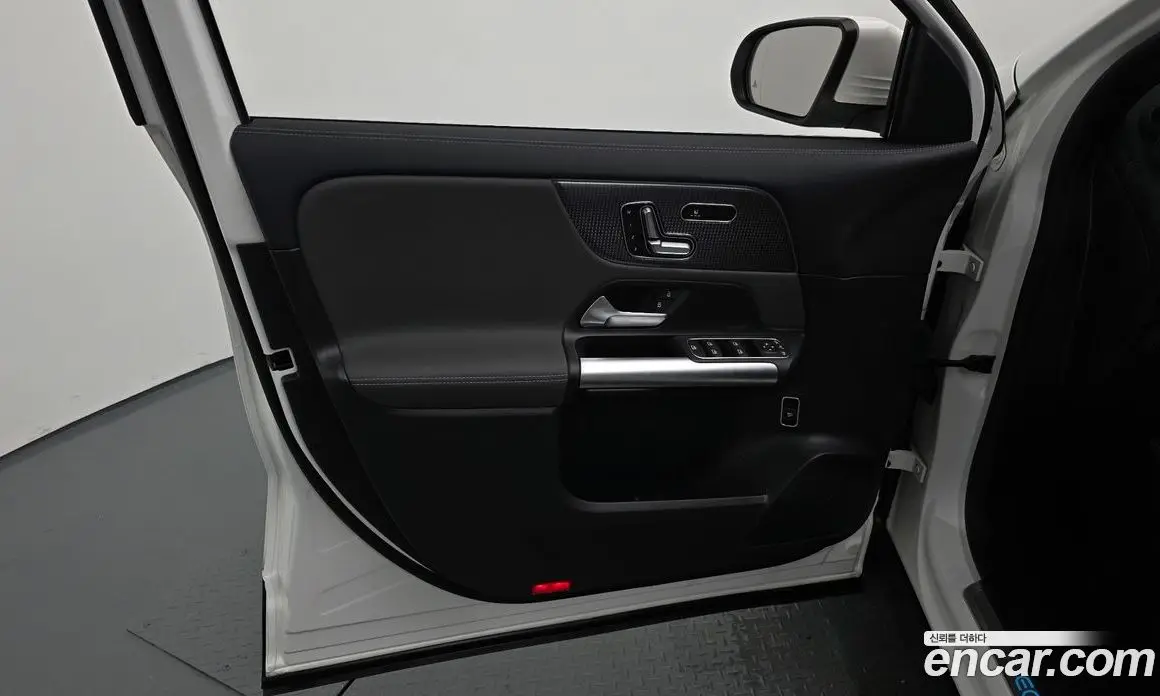 Mercedes-Benz EQA 2023 0.2 автомат (гидро), фото 14 Mercedes-Benz EQA 2023 0.2 автомат (гидро), фото 14