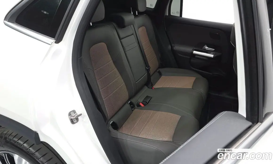 Mercedes-Benz EQA 2023 0.2 автомат (гидро), фото 18 Mercedes-Benz EQA 2023 0.2 автомат (гидро), фото 18