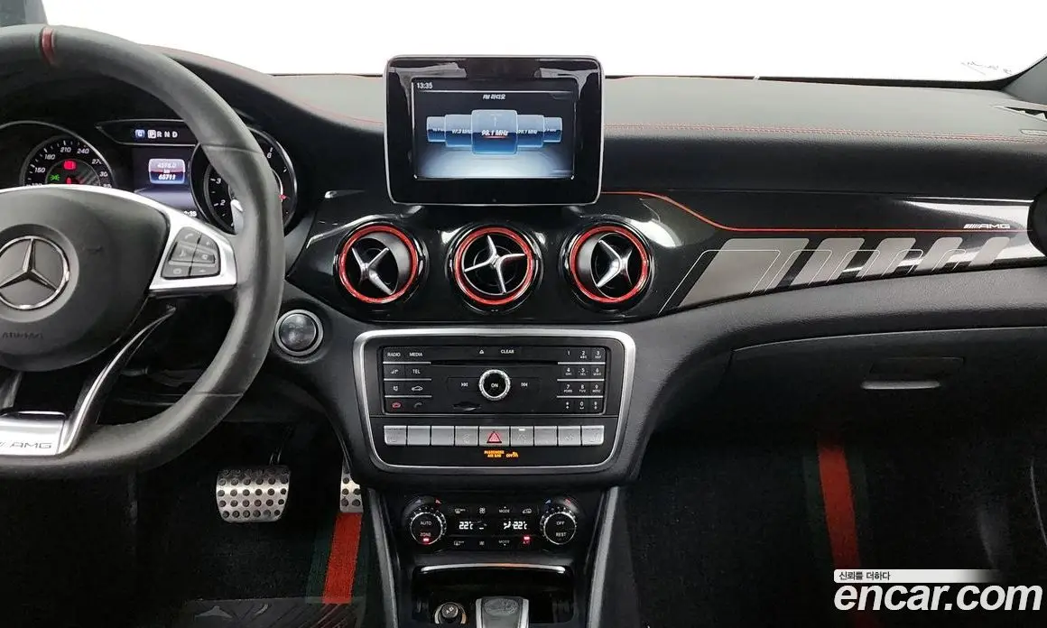 Mercedes-Benz GLA-Class 2019 2.0 автомат (гидро), фото 20 Mercedes-Benz GLA-Class 2019 2.0 автомат (гидро), фото 20