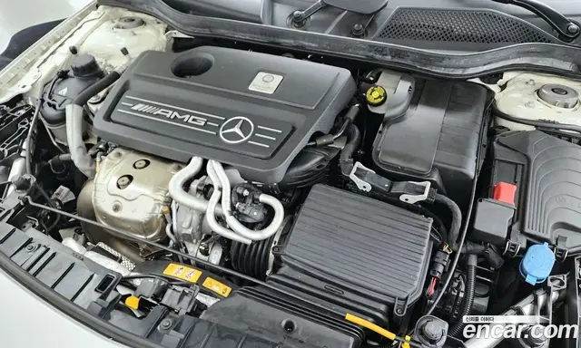 Mercedes-Benz GLA-Class 2019 2.0 автомат (гидро), миниатюра 6 Mercedes-Benz GLA-Class 2019 2.0 автомат (гидро), миниатюра 6