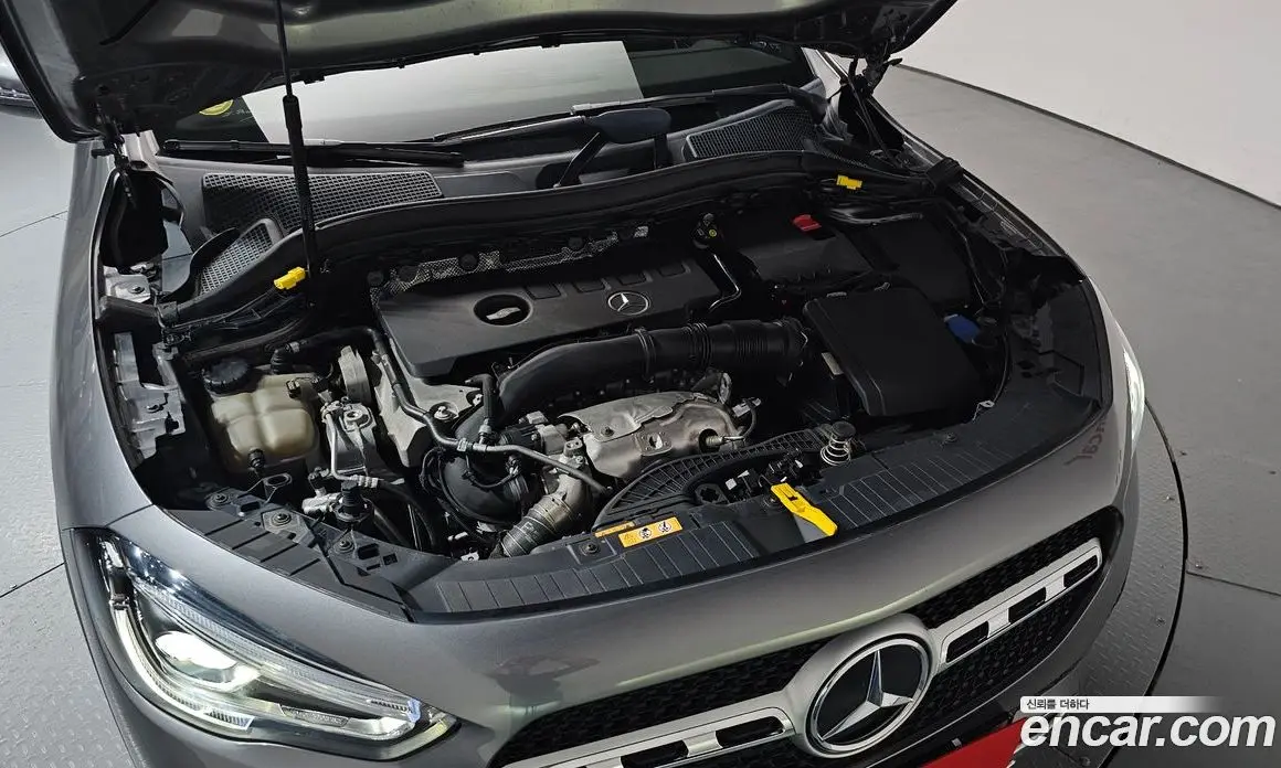 Mercedes-Benz GLA-Class 2021 2.0 автомат (гидро), фото 5