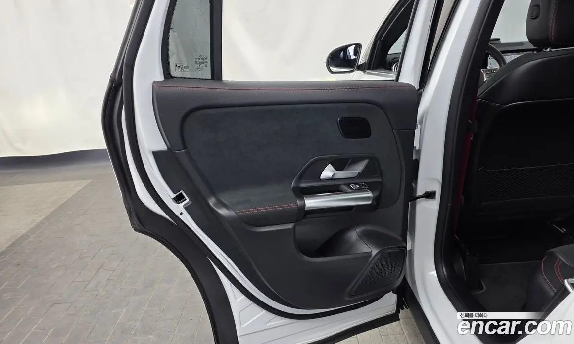 Mercedes-Benz GLA-Class 2022 2.0 автомат (гидро), фото 15 Mercedes-Benz GLA-Class 2022 2.0 автомат (гидро), фото 15