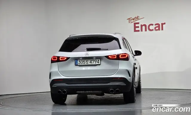 Mercedes-Benz GLA-Class 2022 2.0 автомат (гидро), миниатюра 4 Mercedes-Benz GLA-Class 2022 2.0 автомат (гидро), миниатюра 4