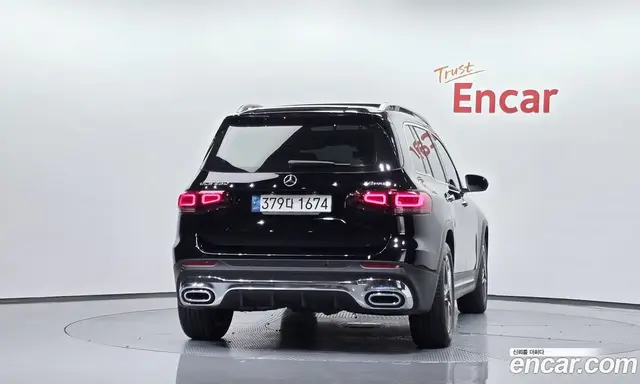 Mercedes-Benz GLB-Class 2021 2.0 автомат (гидро), миниатюра 3 Mercedes-Benz GLB-Class 2021 2.0 автомат (гидро), миниатюра 3
