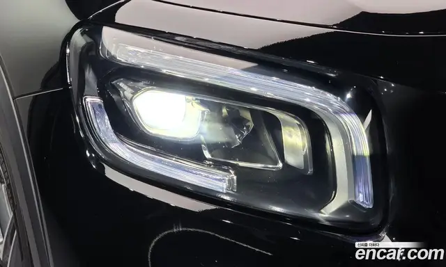 Mercedes-Benz GLB-Class 2021 2.0 автомат (гидро), миниатюра 7 Mercedes-Benz GLB-Class 2021 2.0 автомат (гидро), миниатюра 7