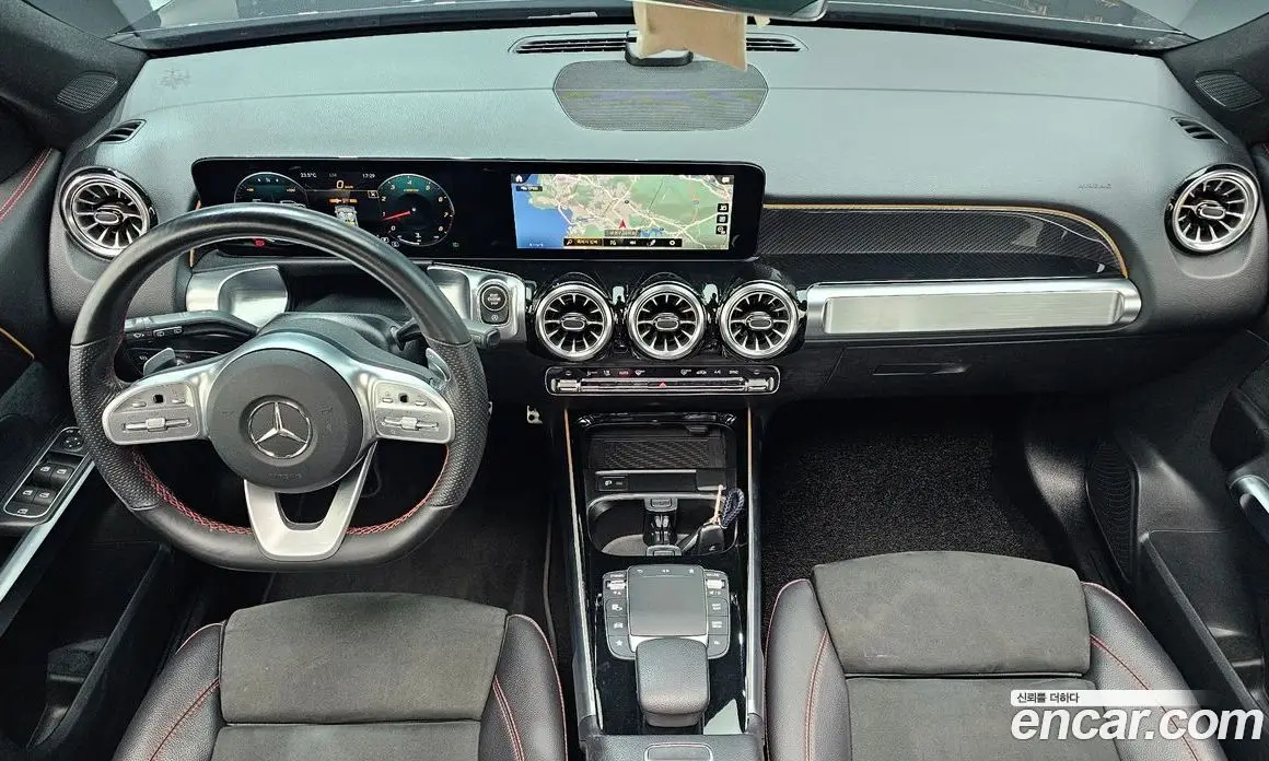 Mercedes-Benz GLB-Class 2021 2.0 автомат (гидро), фото 9 Mercedes-Benz GLB-Class 2021 2.0 автомат (гидро), фото 9