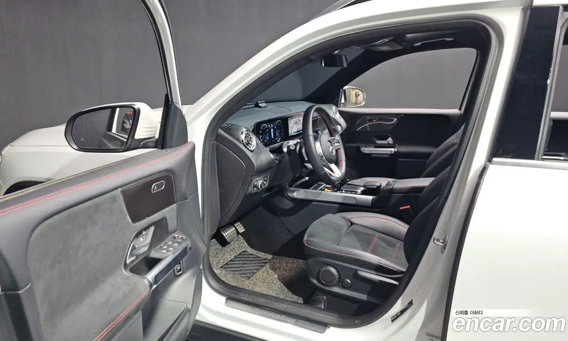 Mercedes-Benz GLB-Class 2022 2.0 автомат (гидро), фото 13 Mercedes-Benz GLB-Class 2022 2.0 автомат (гидро), фото 13