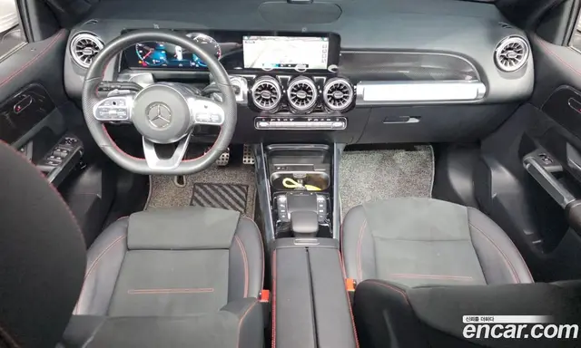 Mercedes-Benz GLB-Class 2022 2.0 автомат (гидро), миниатюра 10 Mercedes-Benz GLB-Class 2022 2.0 автомат (гидро), миниатюра 10