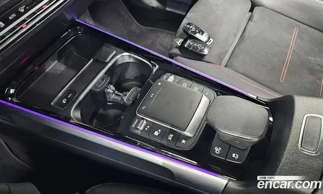 Mercedes-Benz GLB-Class 2022 2.0 автомат (гидро), миниатюра 12