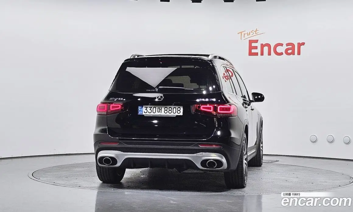 Mercedes-Benz GLB-Class 2022 2.0 автомат (гидро), фото 4