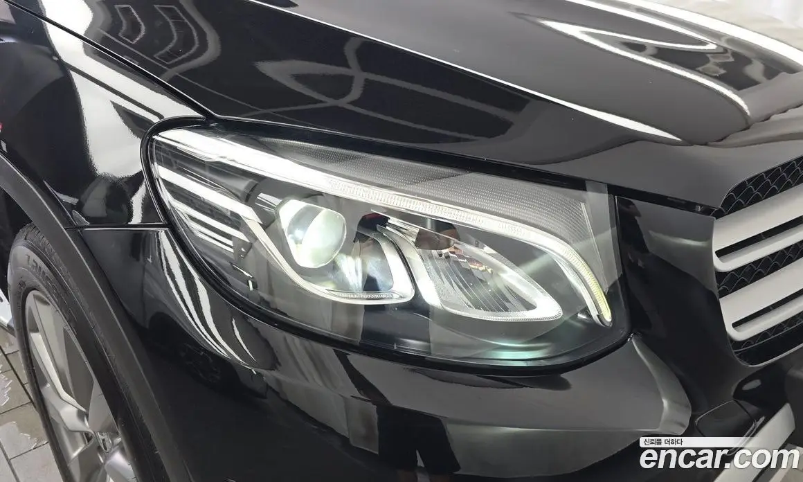 Mercedes-Benz GLC-Class 2018 2.0 автомат (гидро), фото 8 Mercedes-Benz GLC-Class 2018 2.0 автомат (гидро), фото 8