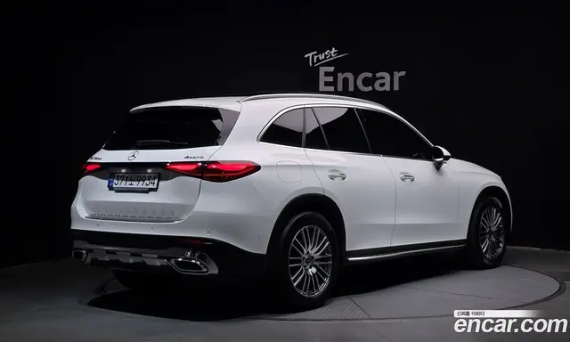 Mercedes-Benz GLC-Class 2024 2.0 автомат (гидро), миниатюра 2 Mercedes-Benz GLC-Class 2024 2.0 автомат (гидро), миниатюра 2