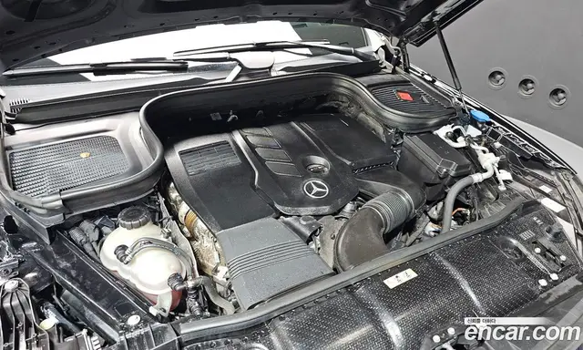 Mercedes-Benz GLE-Class 2023 2.0 автомат (гидро), миниатюра 5