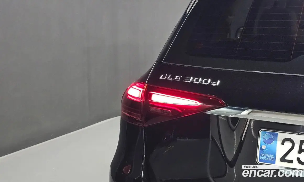 Mercedes-Benz GLE-Class 2023 2.0 автомат (гидро), фото 8