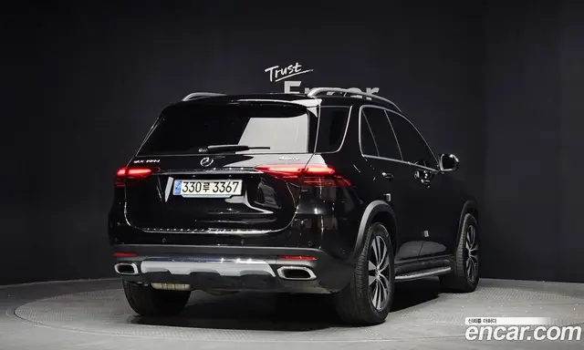 Mercedes-Benz GLE-Class 2024 2.0 автомат (гидро), миниатюра 2