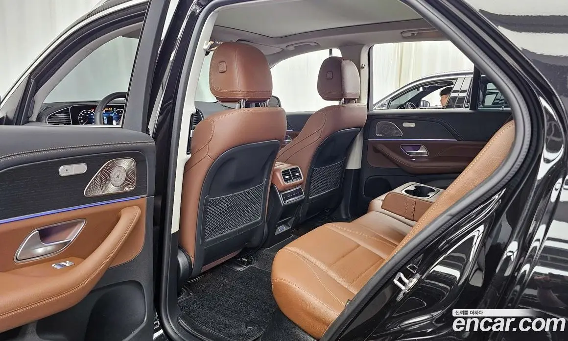 Mercedes-Benz GLE-Class 2024 2.0 автомат (гидро), фото 16