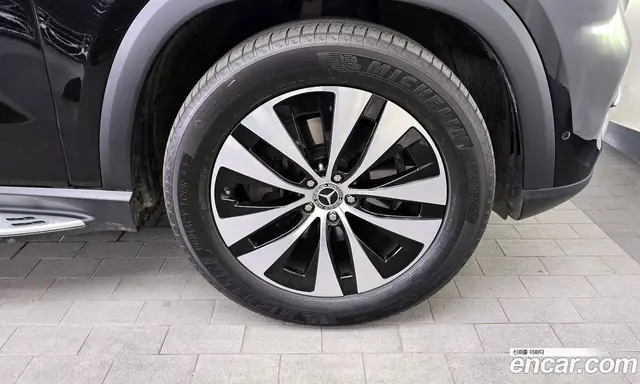 Mercedes-Benz GLE-Class 2024 2.0 автомат (гидро), миниатюра 7