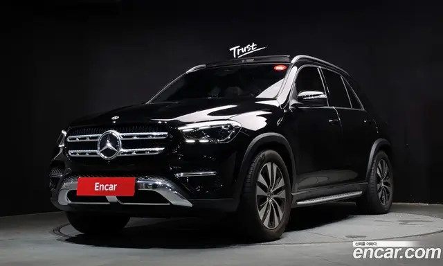 Mercedes-Benz GLE-Class, 2025, 7 600 км