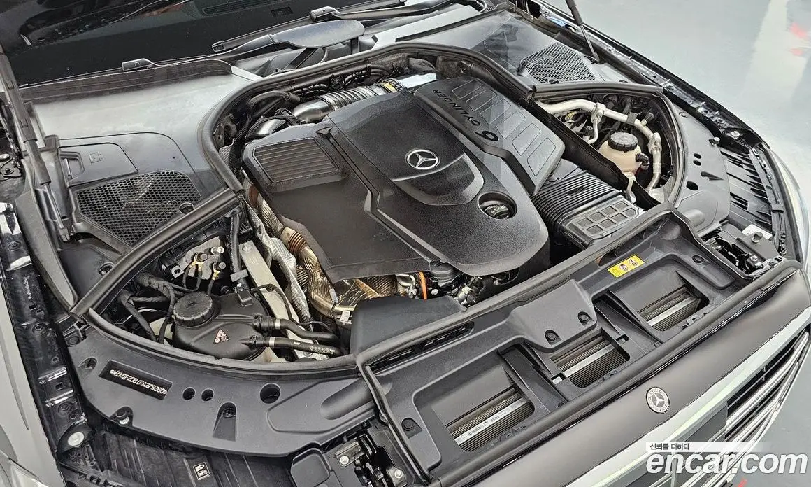 Mercedes-Benz S-Class 2024 3.0 автомат (гидро), фото 5 Mercedes-Benz S-Class 2024 3.0 автомат (гидро), фото 5